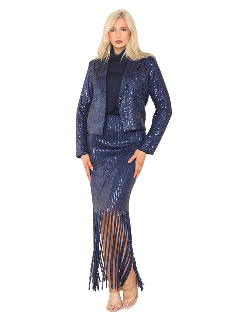 Women's wholesale roll neck plush sweater in soft, luxurious fabric, perfect for cozy styling