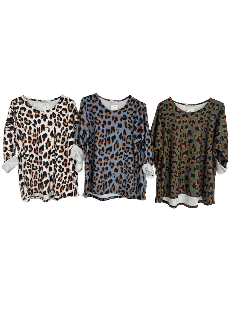 Women's wholesale Shelly animal print top