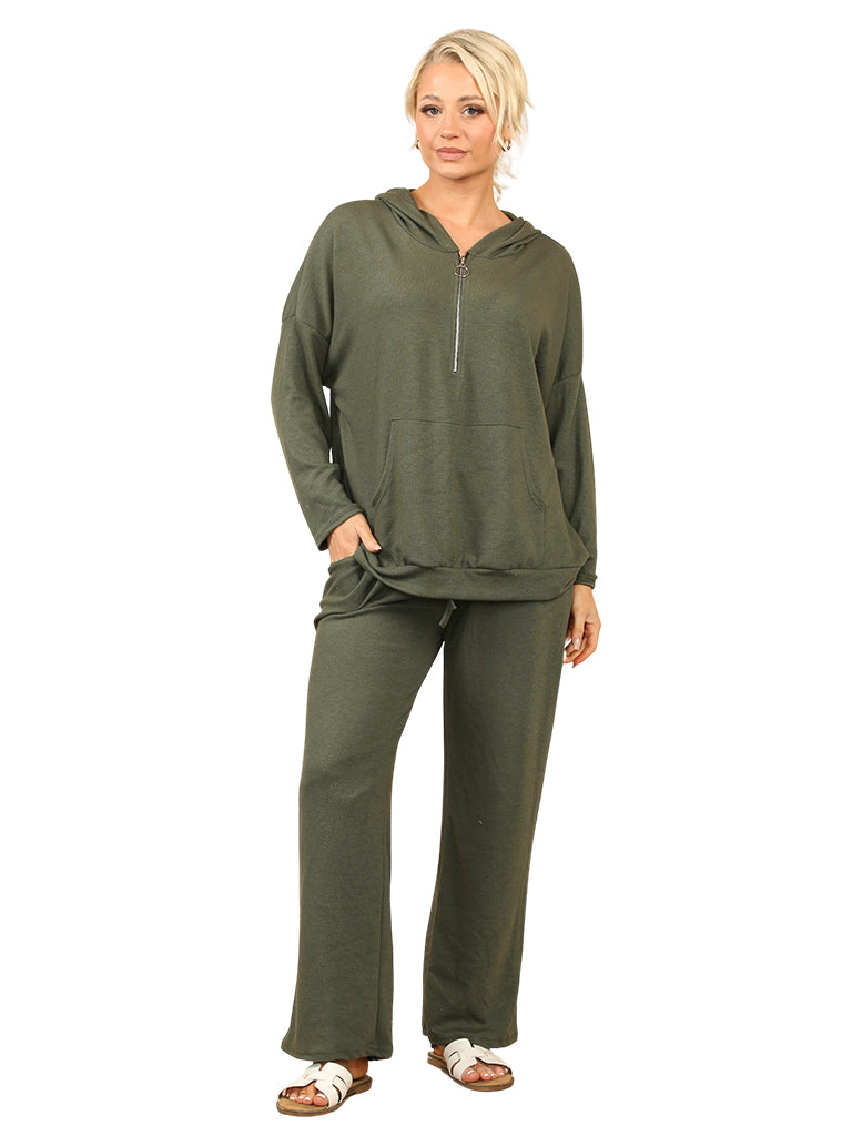 Women's wholesale jogger set with hooded zip-up top and straight leg jogger trousers.