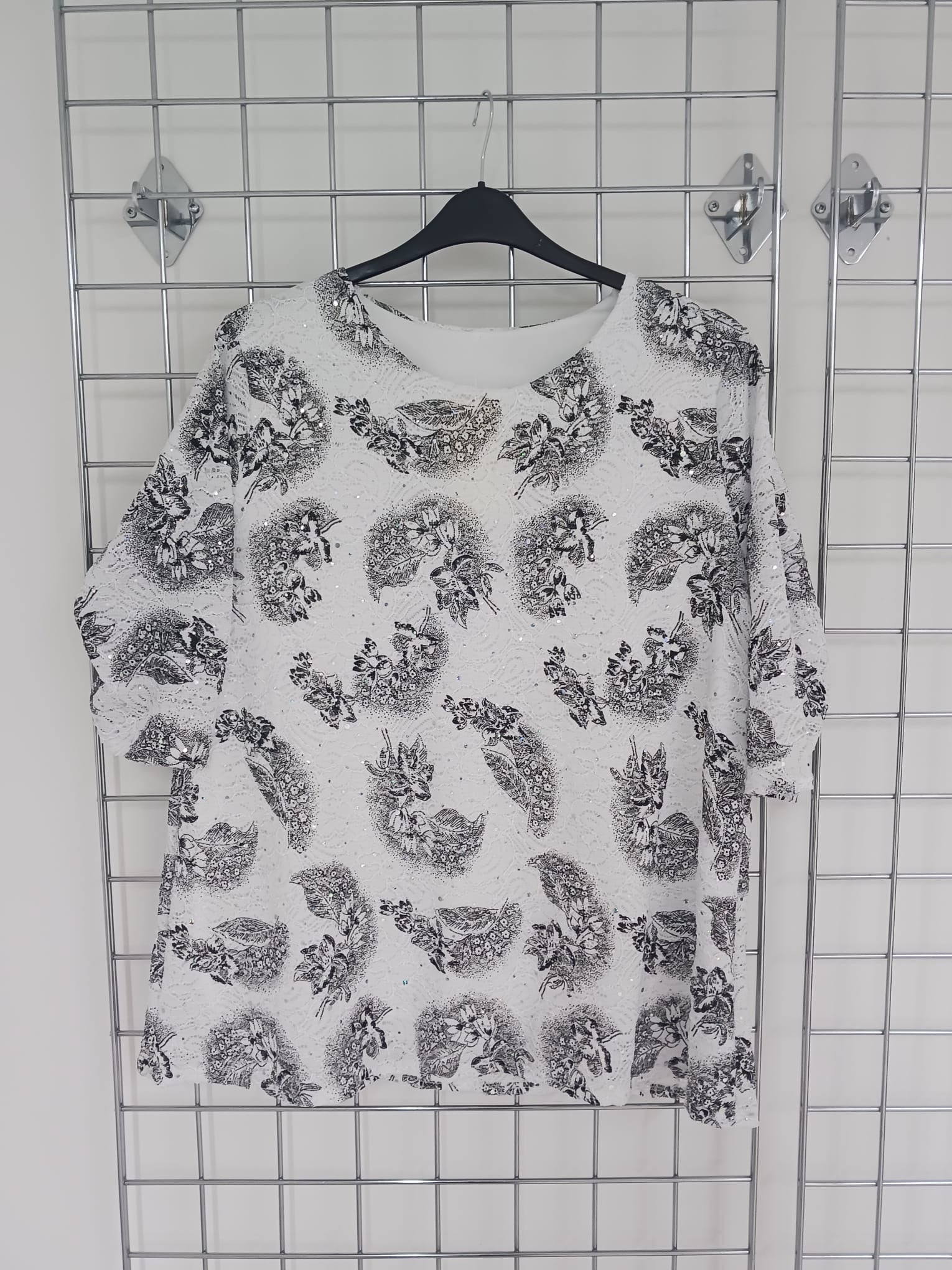 Kelly Lace Print Top