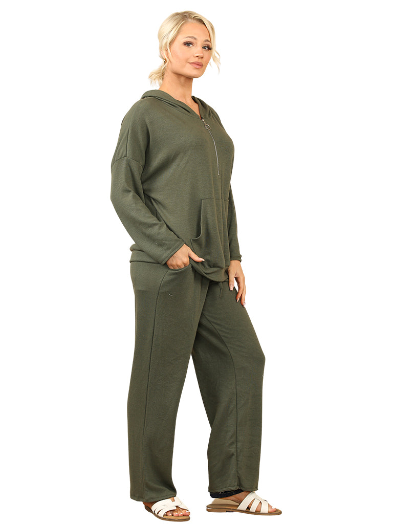 Women's wholesale jogger set with hooded zip-up top and straight leg jogger trousers.